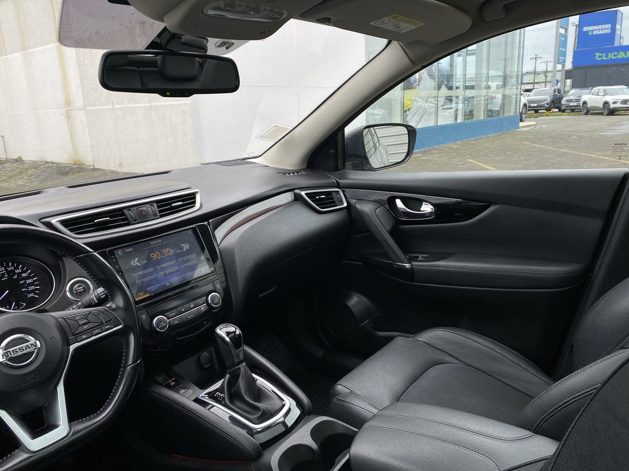 NISSAN - 2