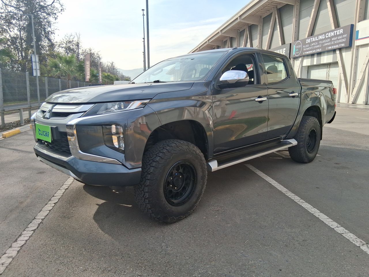MITSUBISHI - 3