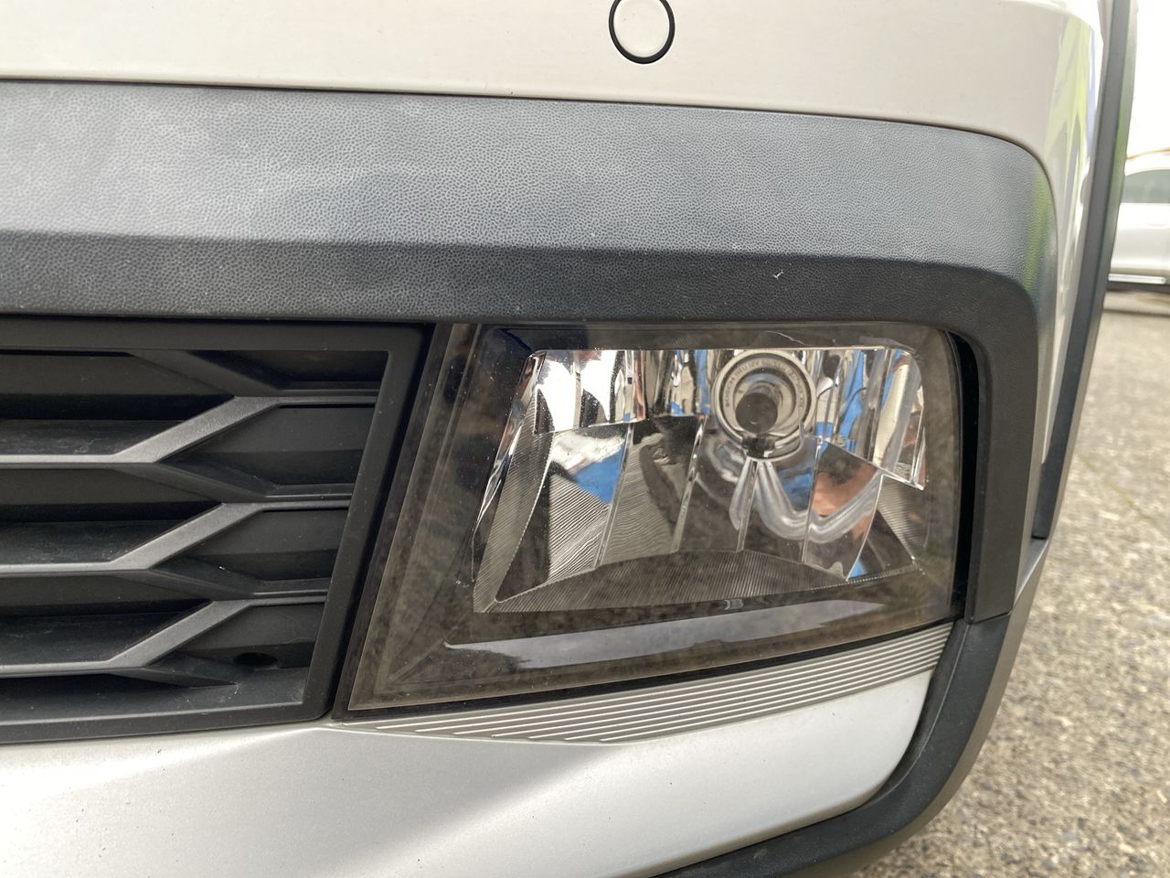 VOLKSWAGEN - 19