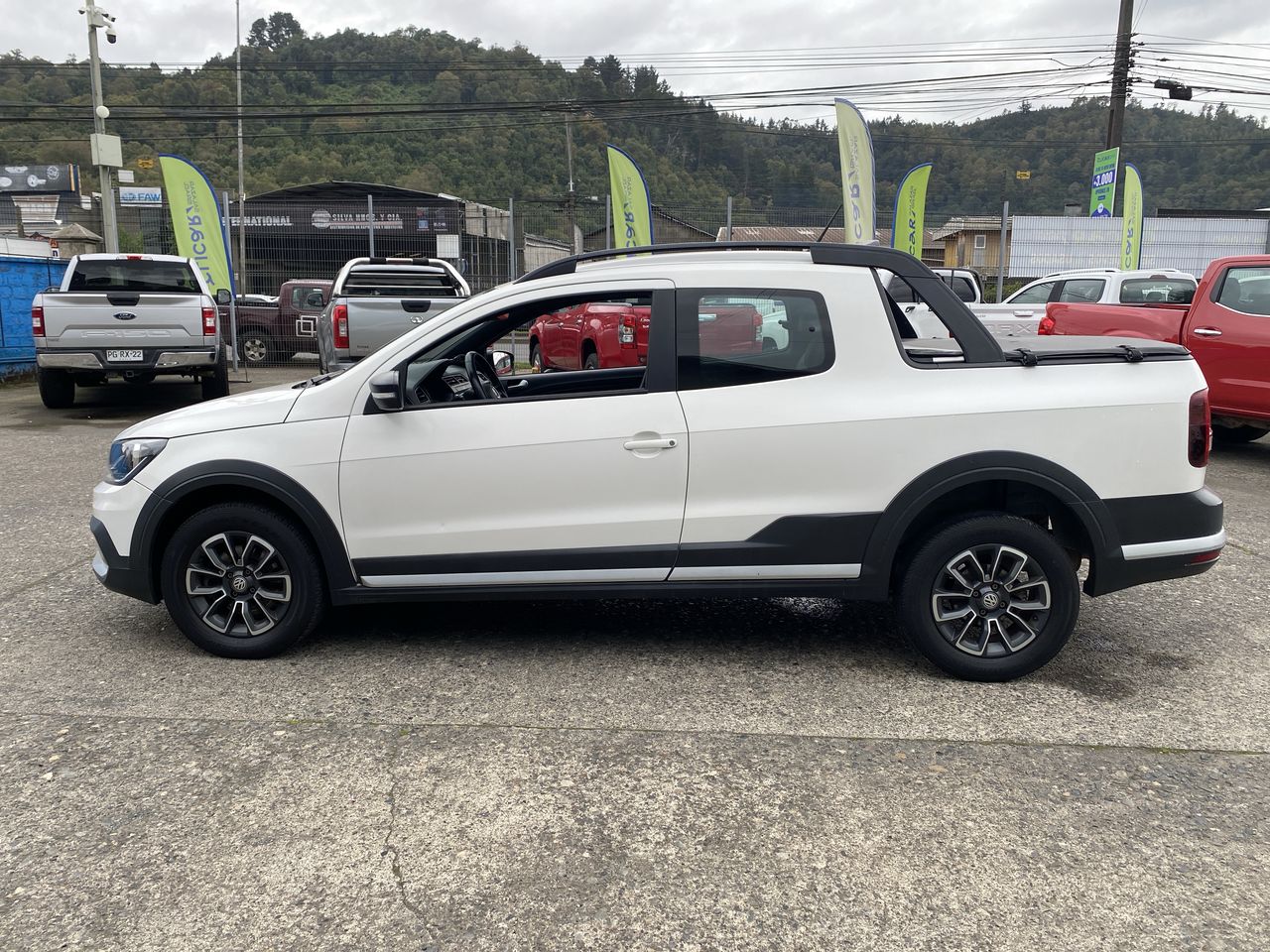 VOLKSWAGEN - 4