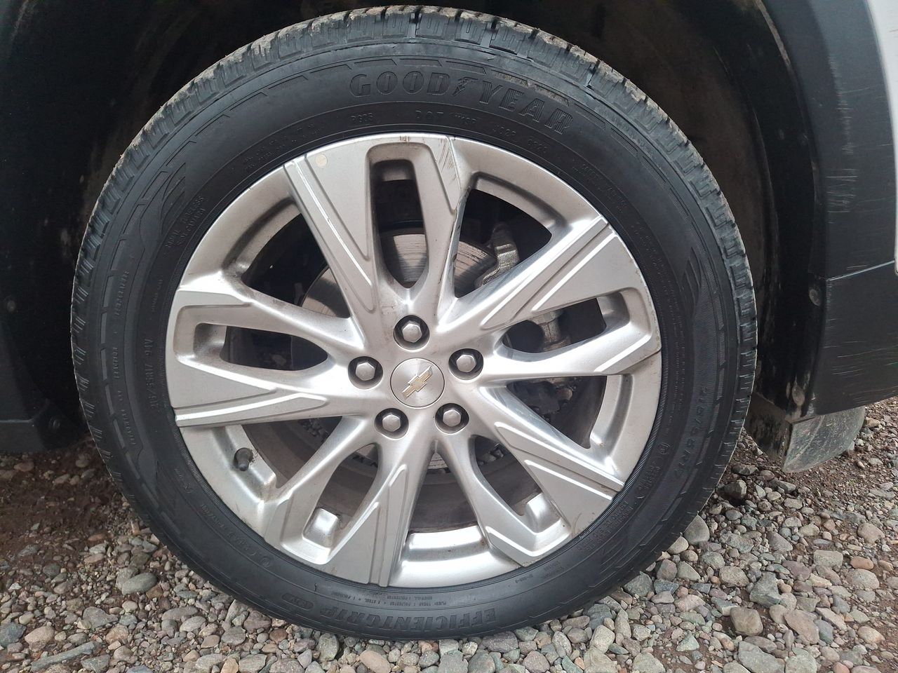 Chevrolet Tracker — foto 10 de 23