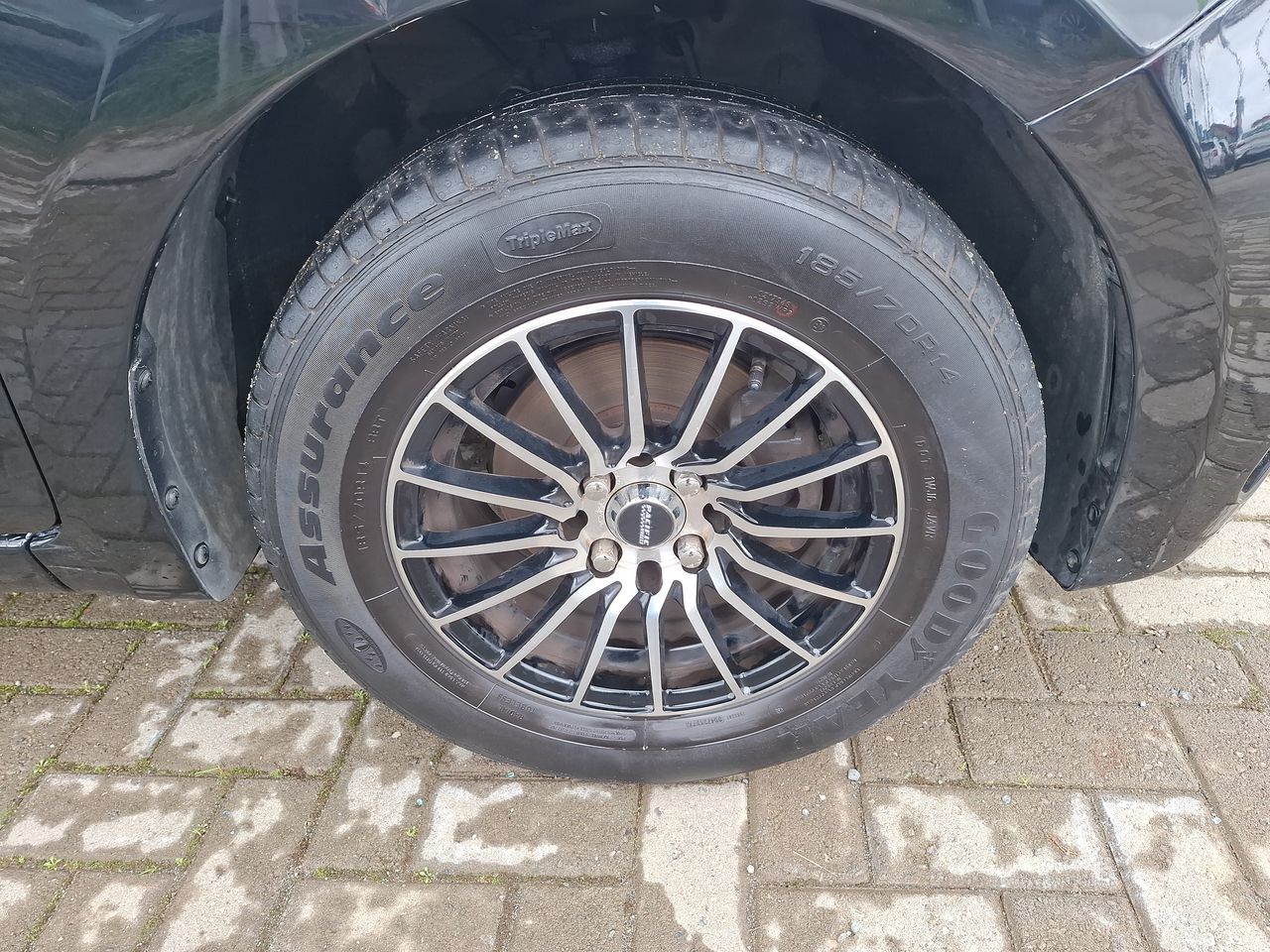 Hyundai I20 — foto 17 de 33