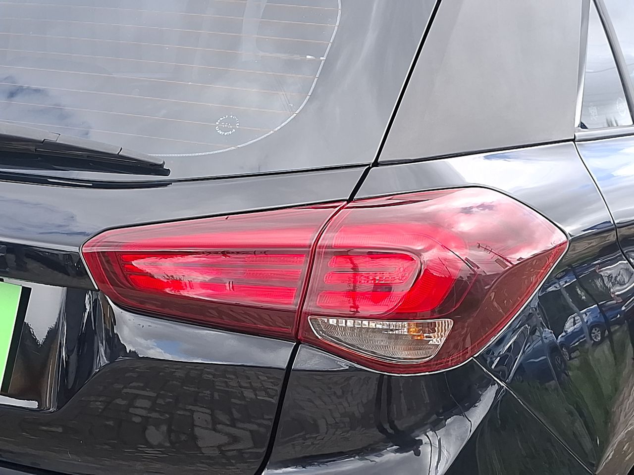 Hyundai I20 — foto 20 de 33