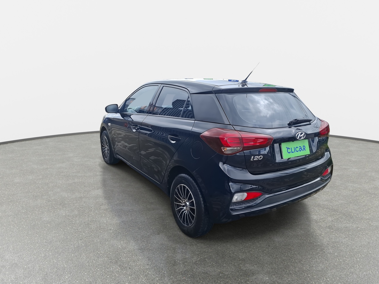 HYUNDAI - 5