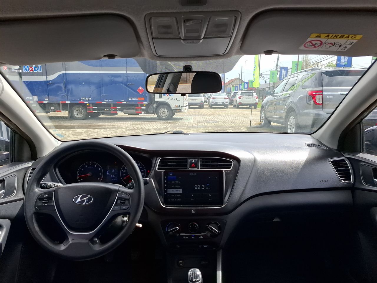 Hyundai I20 — foto 10 de 33