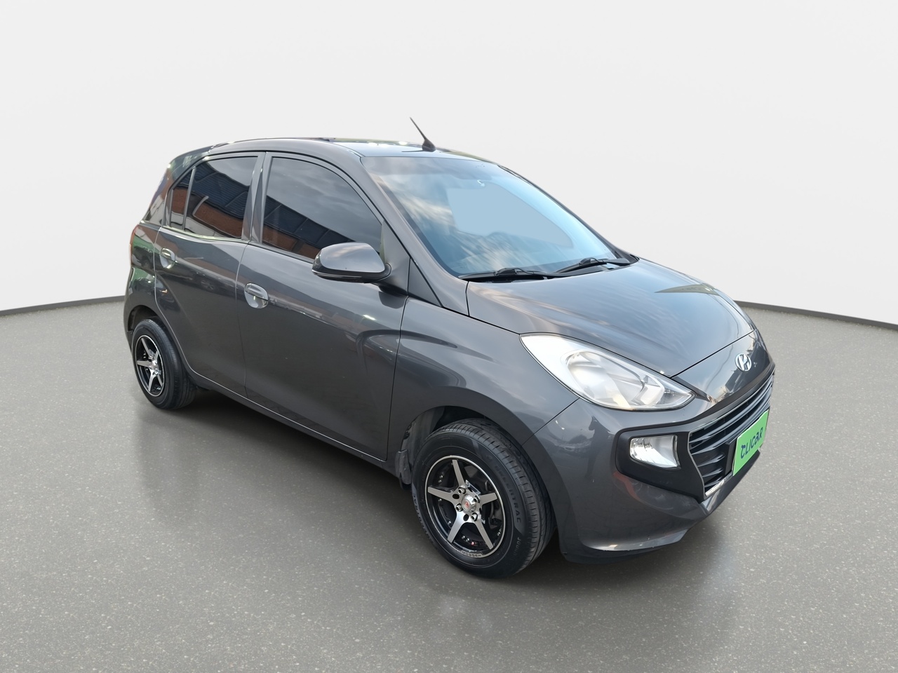 HYUNDAI