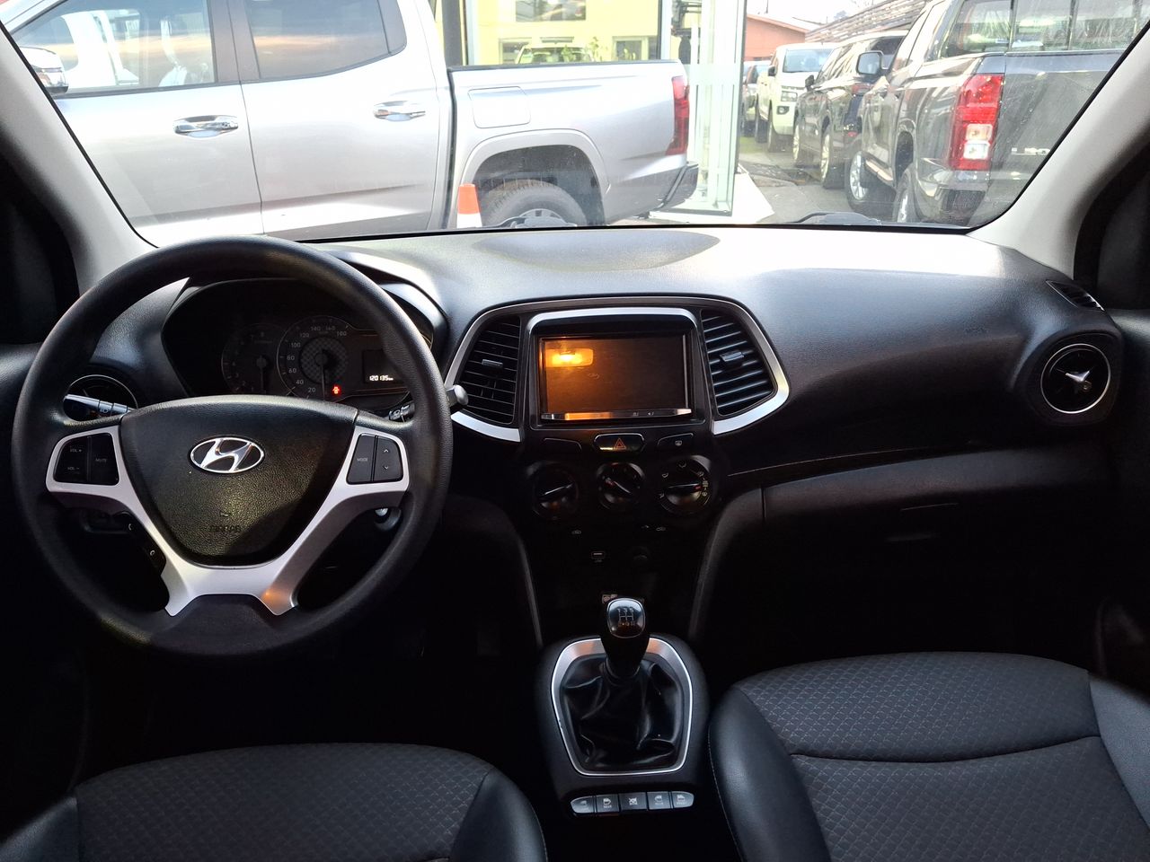 HYUNDAI - 1