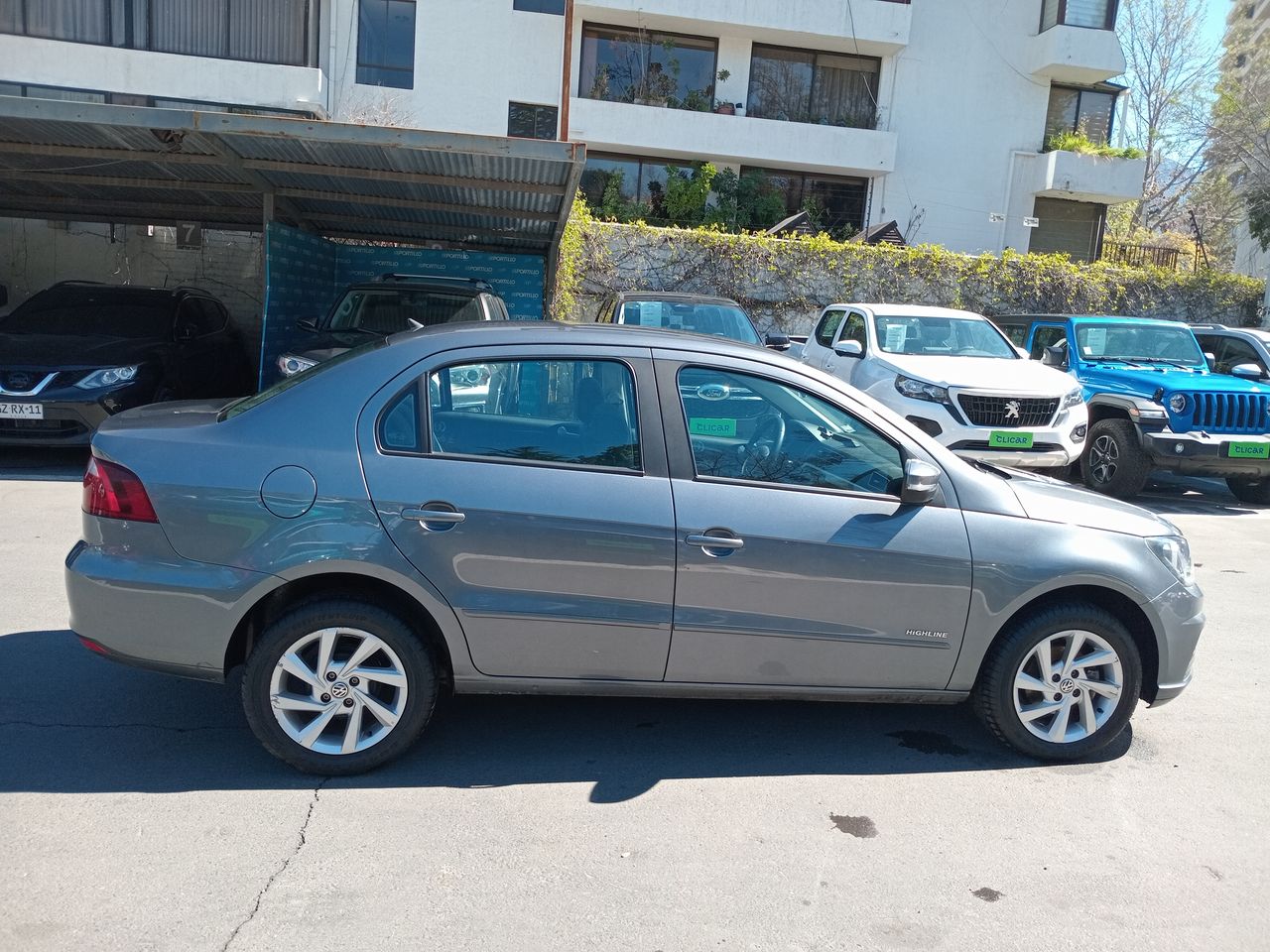 VOLKSWAGEN - 8