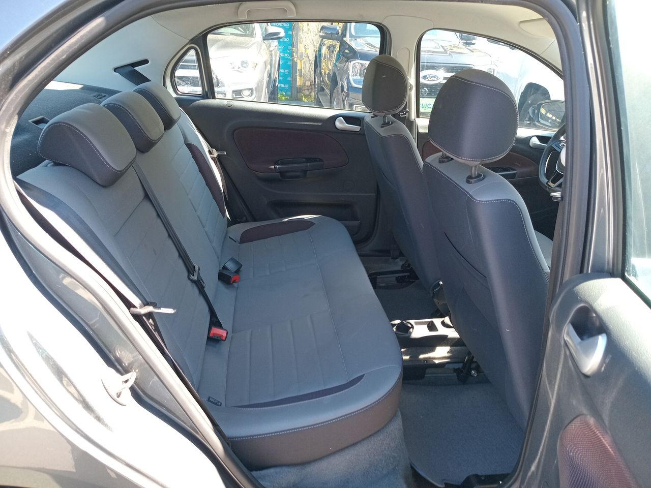 VOLKSWAGEN - 11