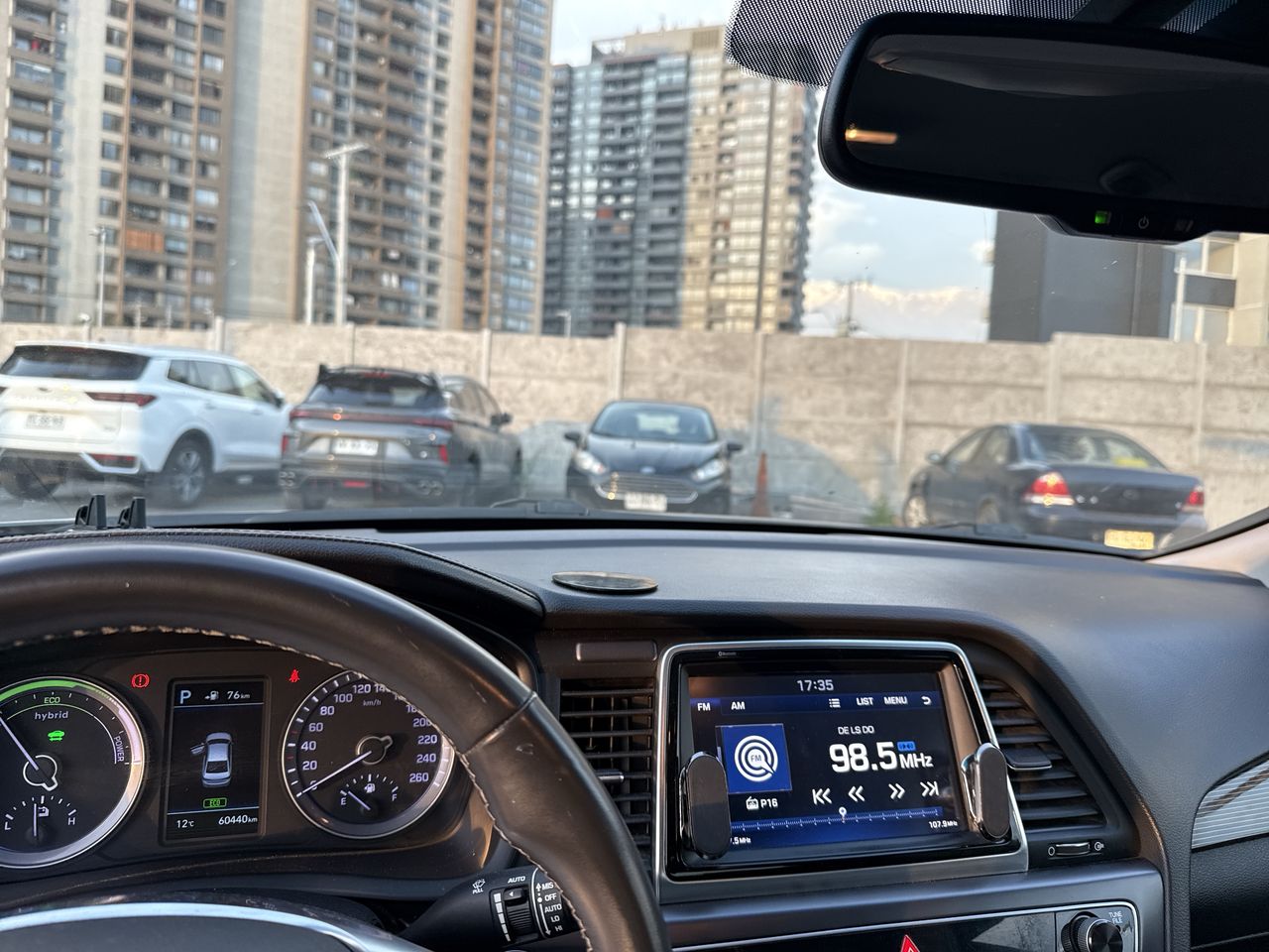 Hyundai Sonata — foto 24 de 26