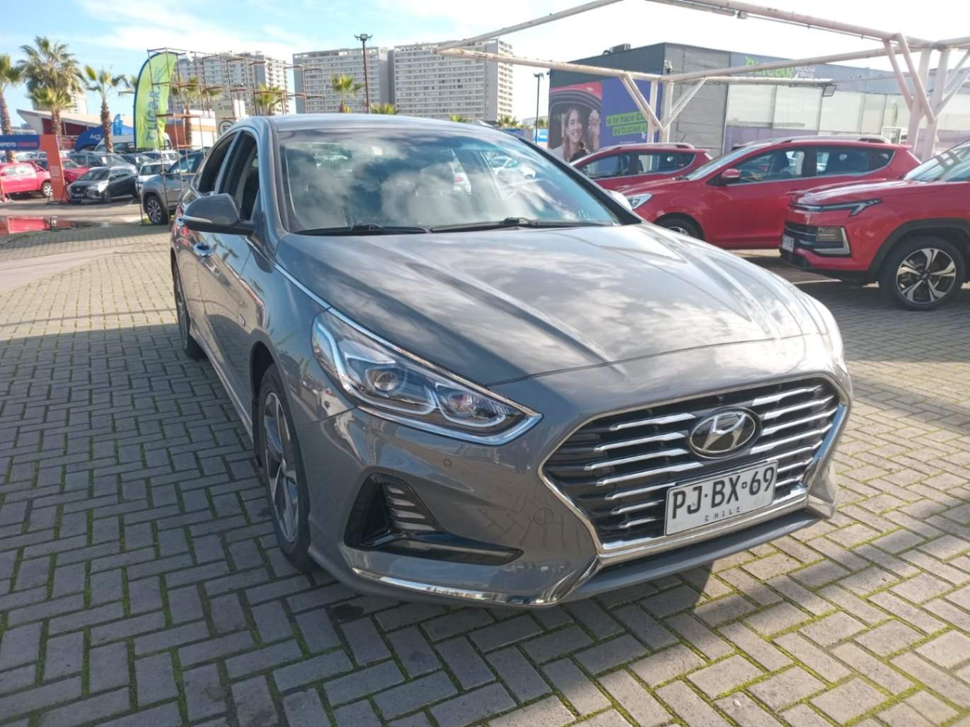 HYUNDAI - 3