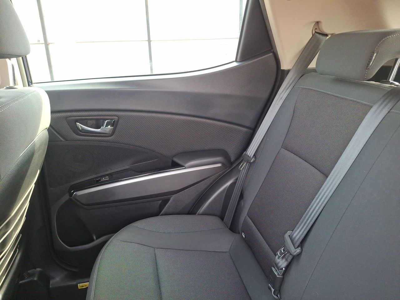 SSANGYONG - 12