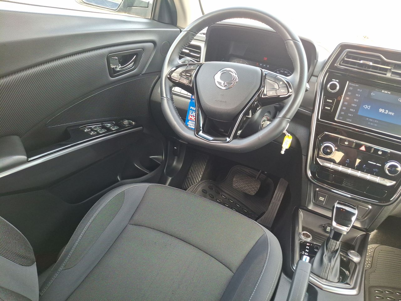 SSANGYONG - 16