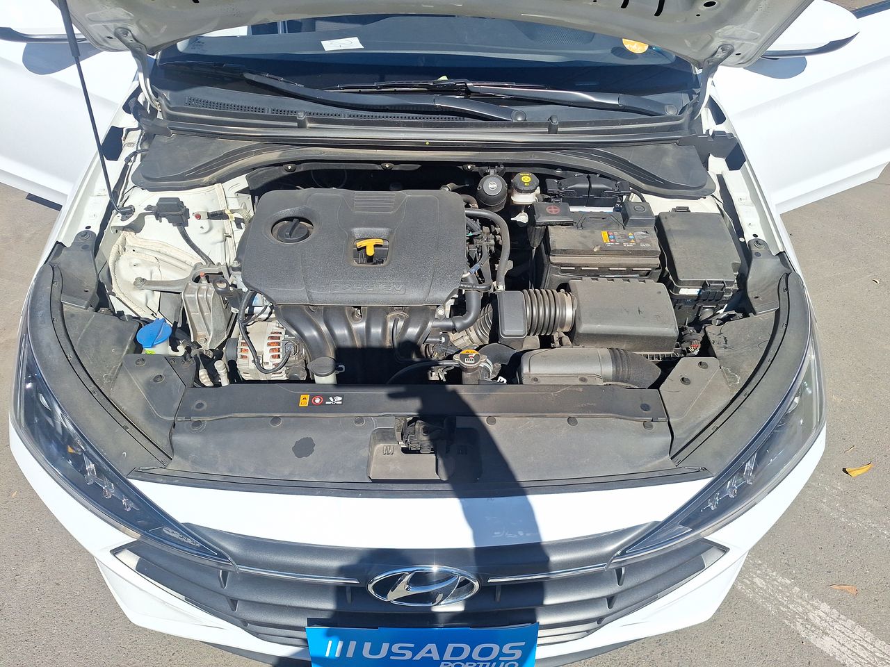 HYUNDAI - 10