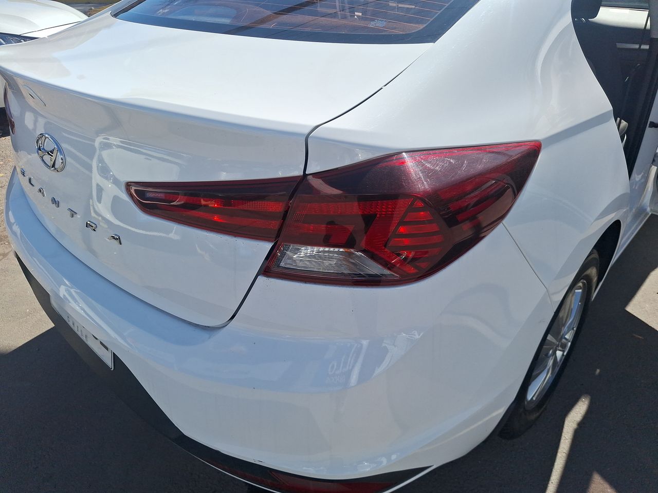 HYUNDAI - 13