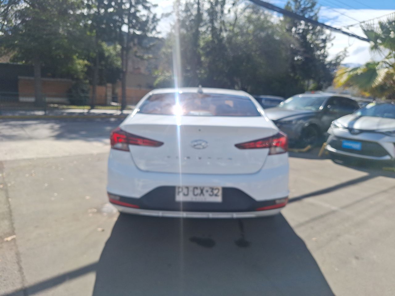 HYUNDAI - 6