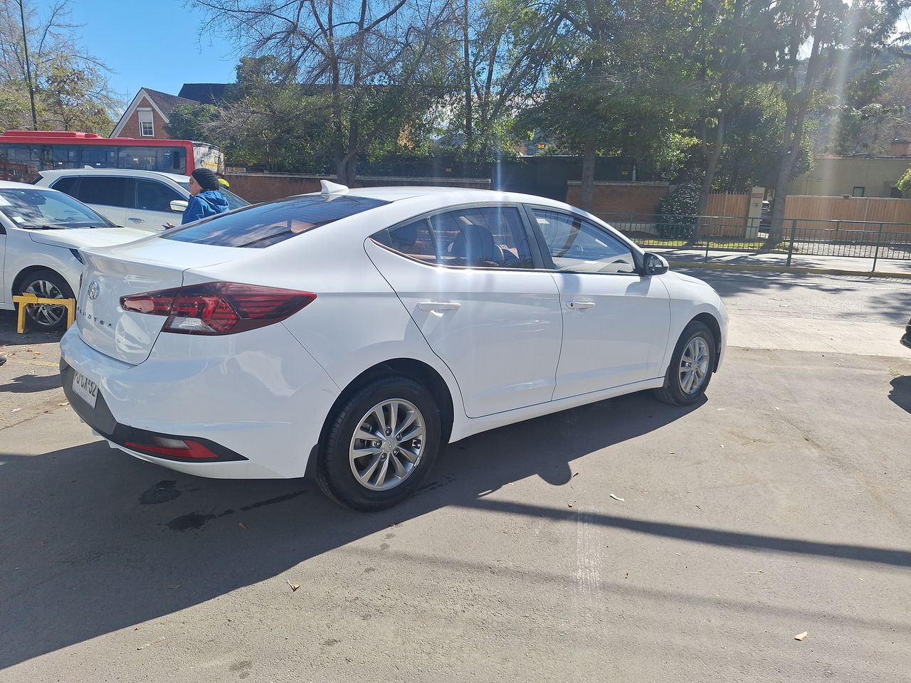 HYUNDAI - 7