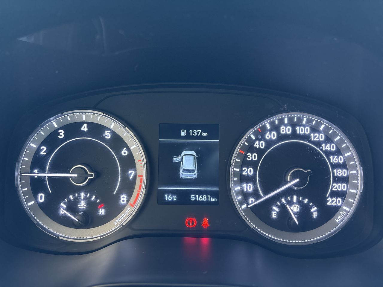 HYUNDAI - 25