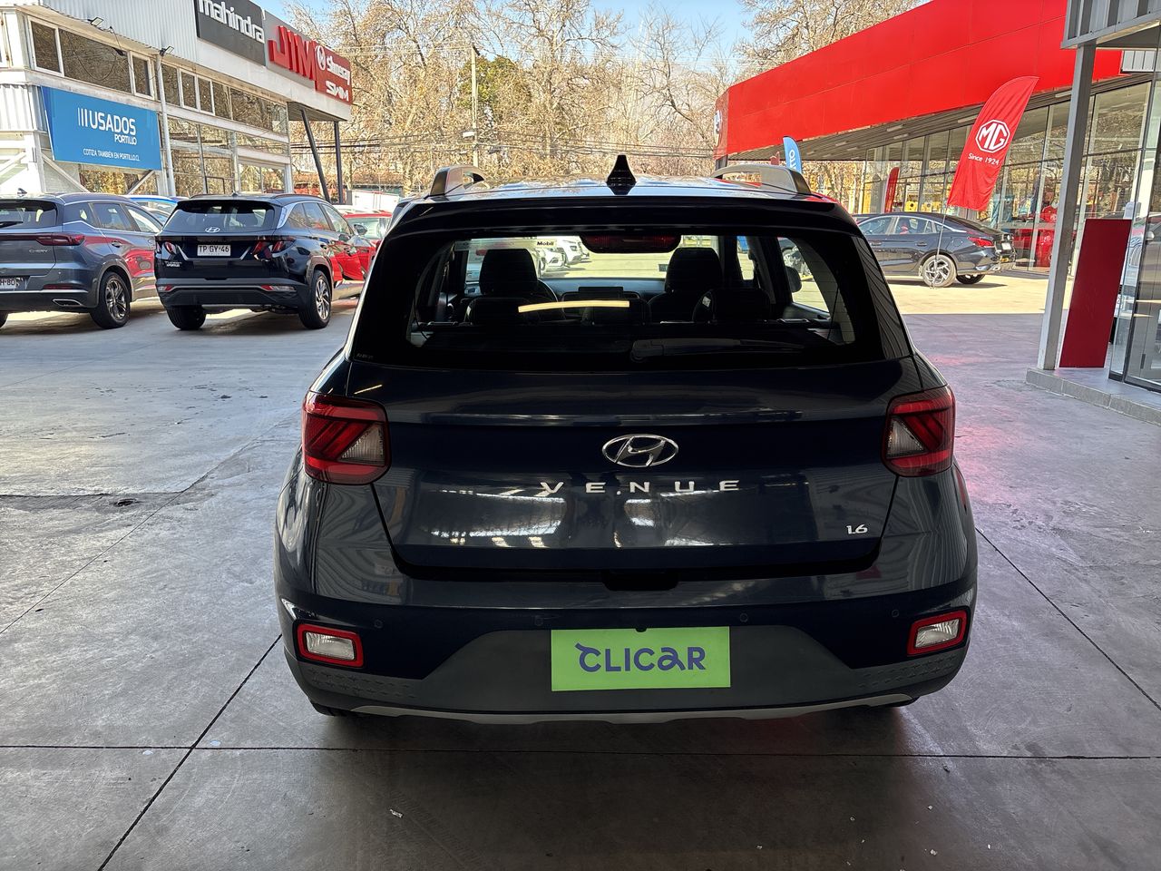 HYUNDAI - 6