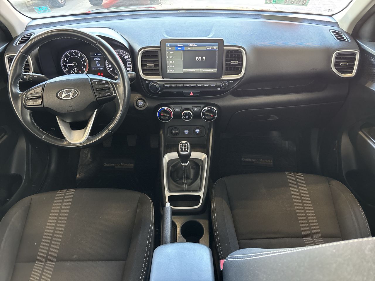 HYUNDAI - 9