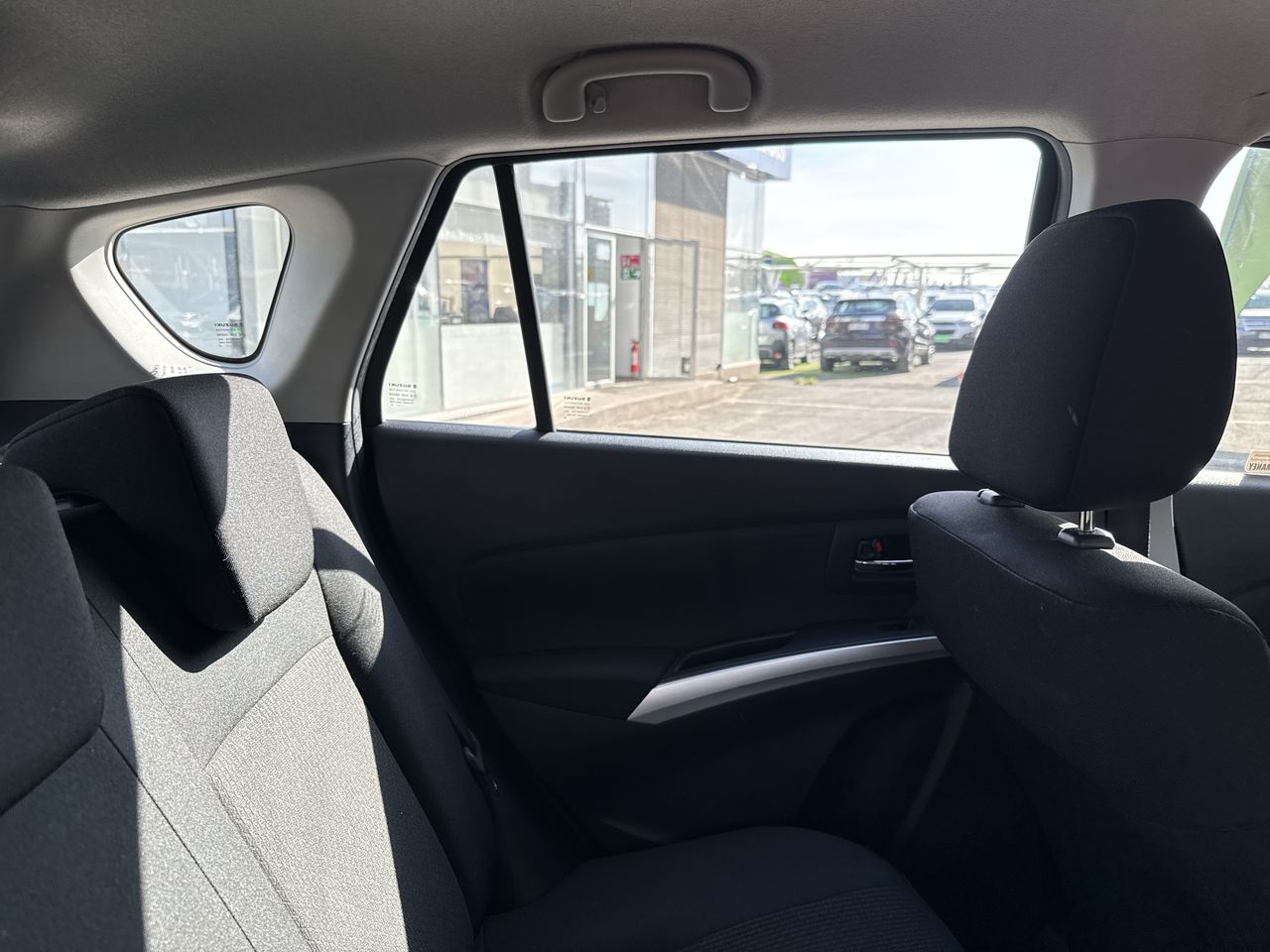 SUZUKI - 6