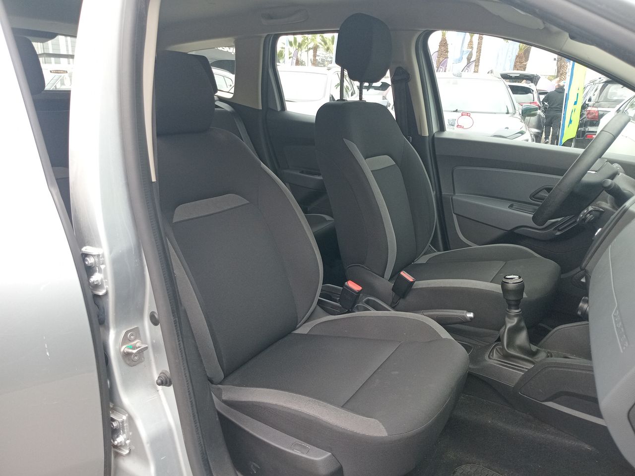 Renault Duster — foto 32 de 34