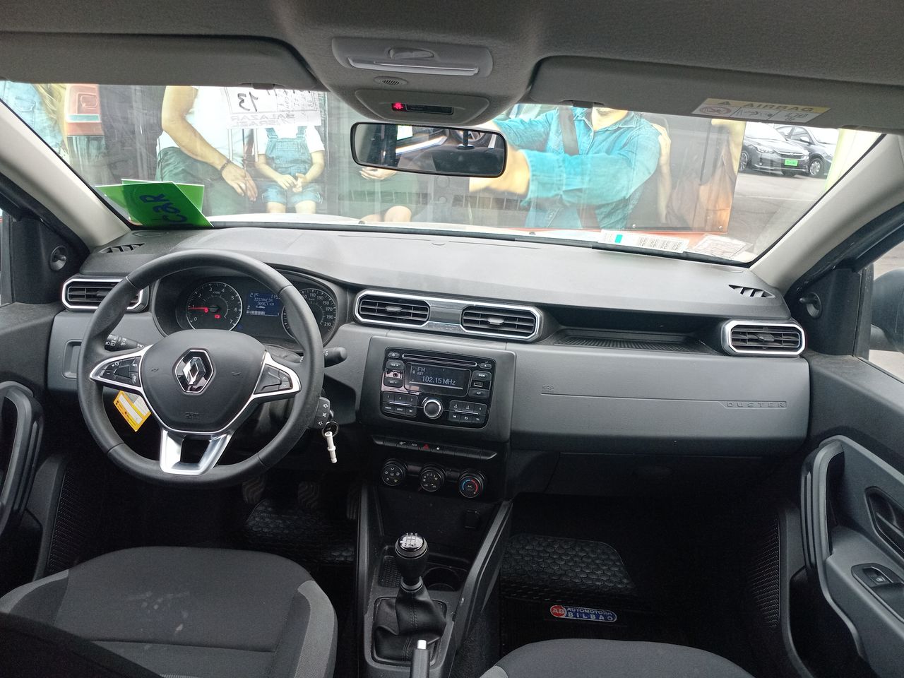 Renault Duster — foto 10 de 34