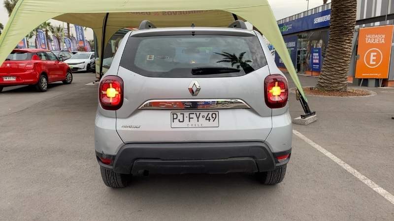 RENAULT - 5