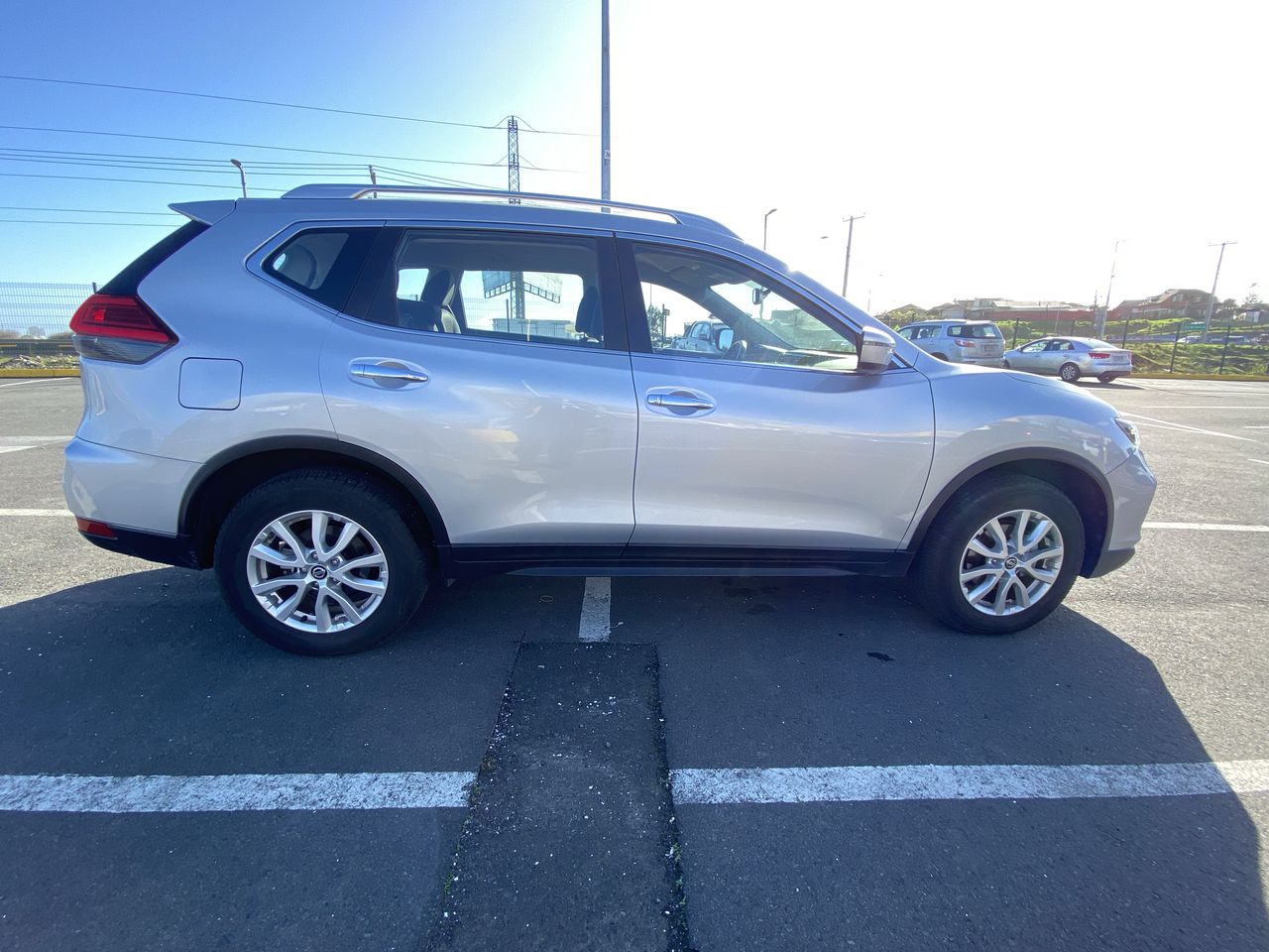 NISSAN - 11