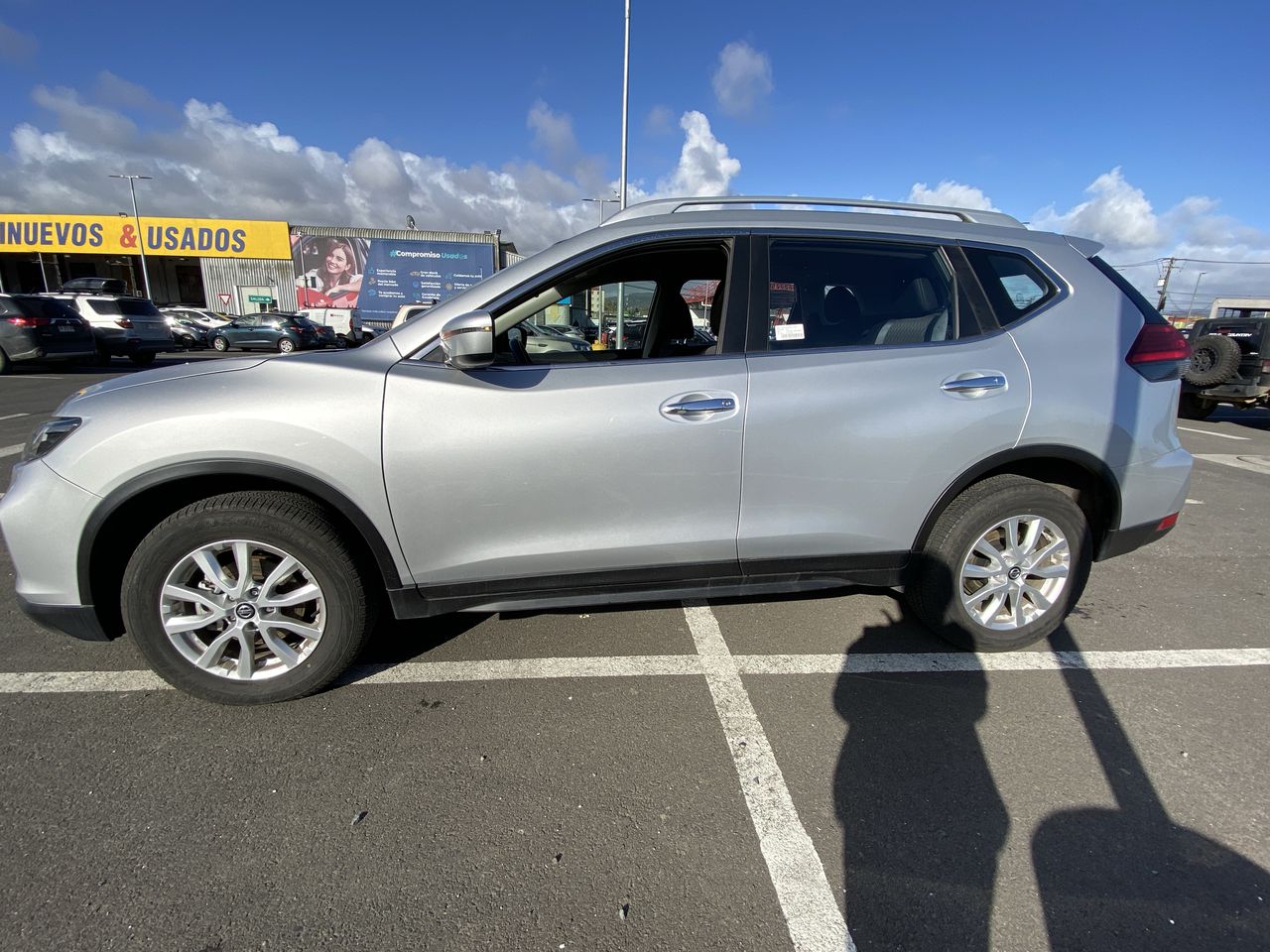 NISSAN - 5