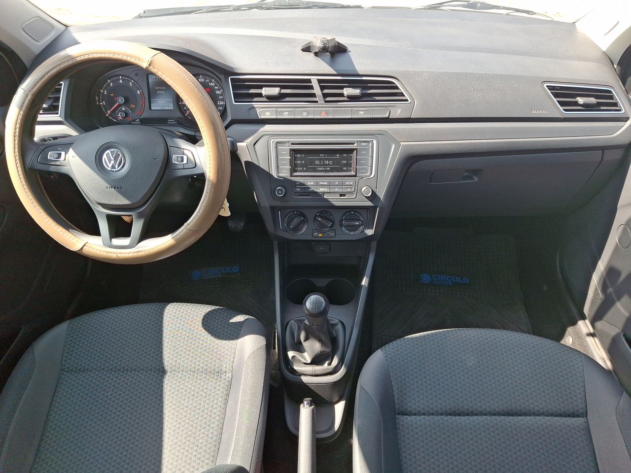VOLKSWAGEN - 28