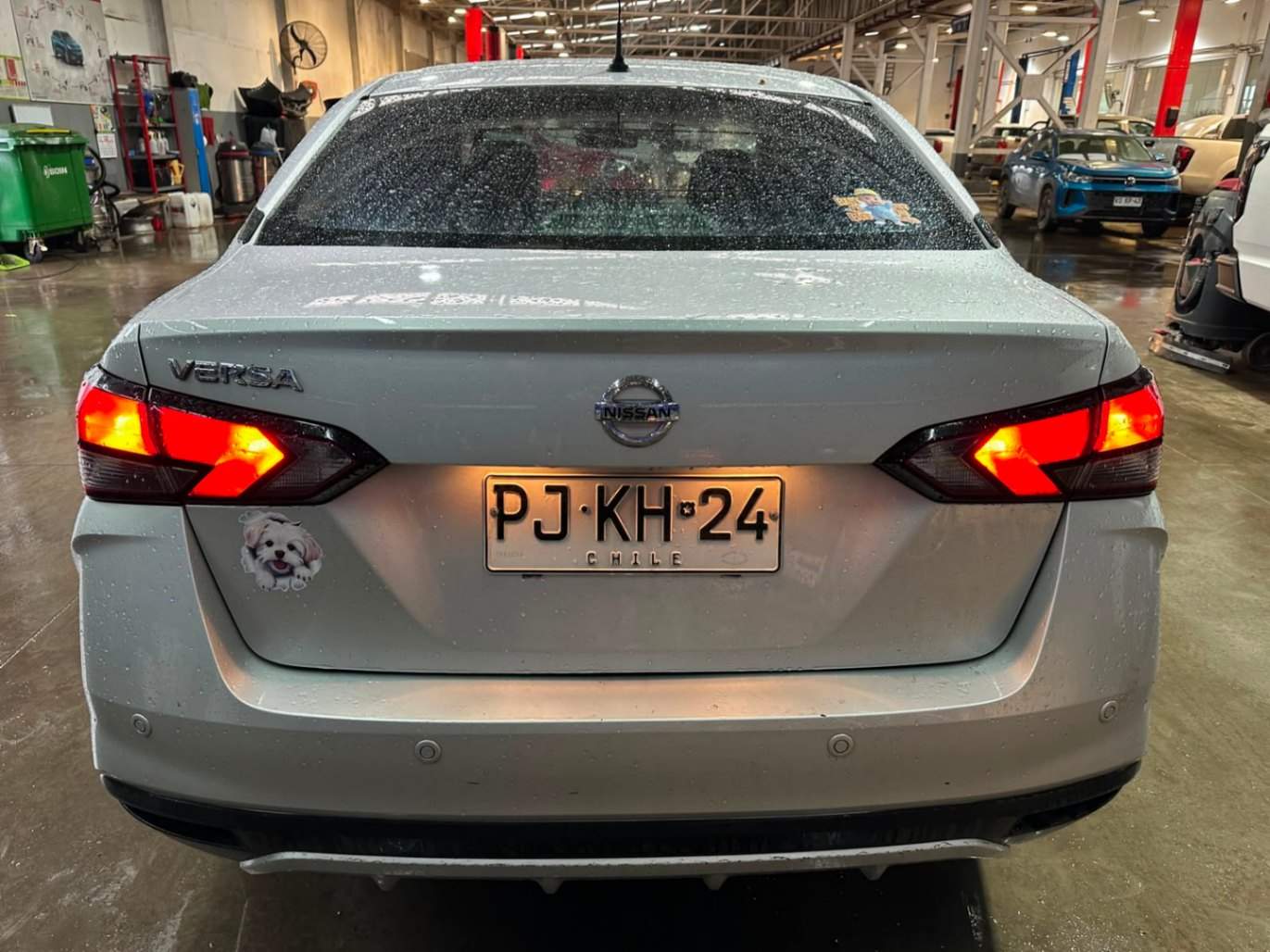 NISSAN - 5