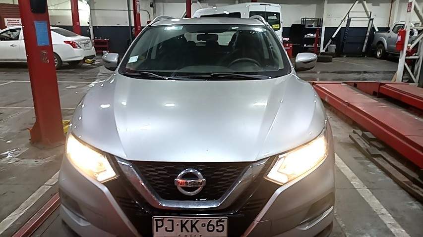 NISSAN - 2