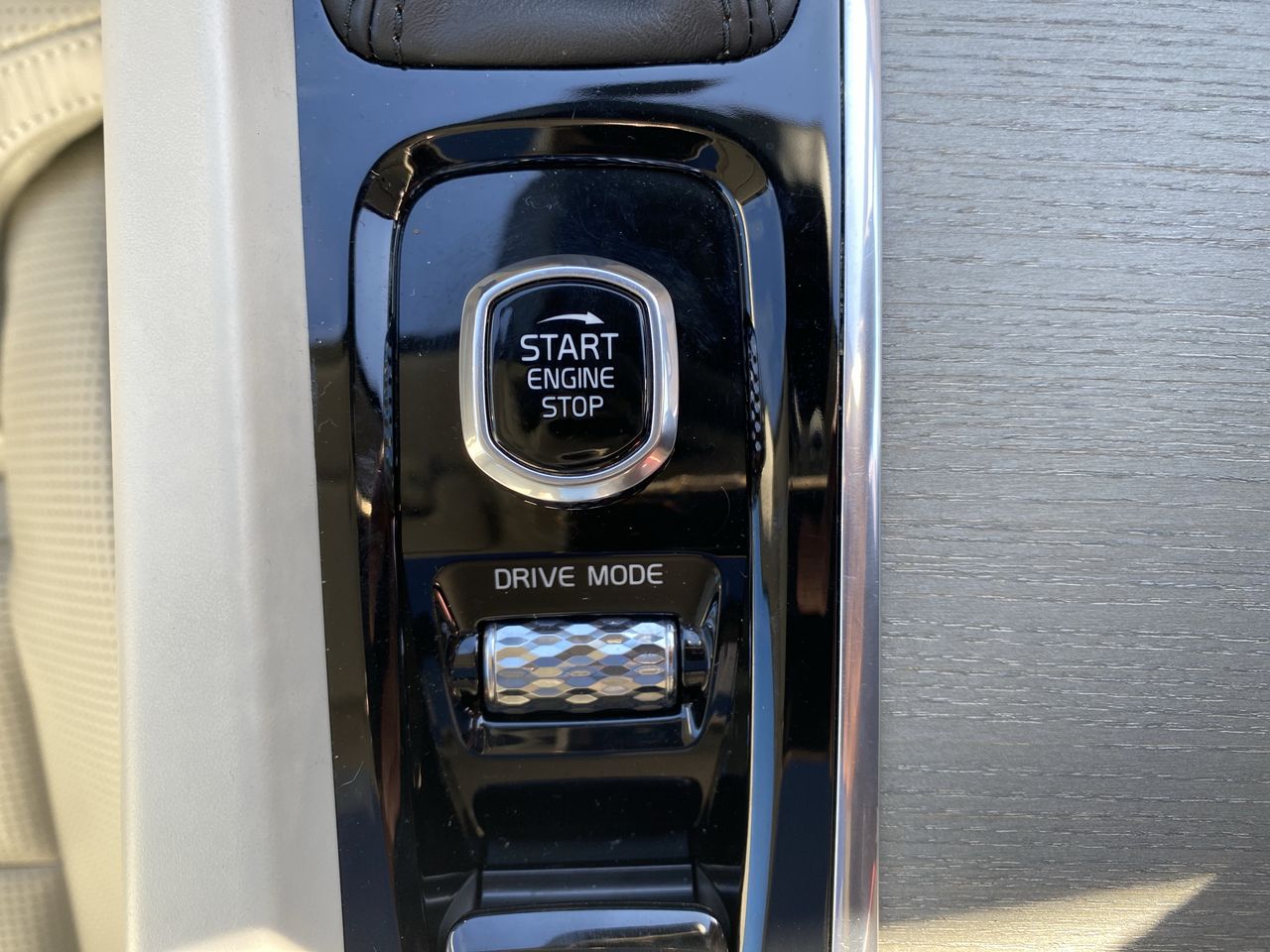 VOLVO - 36