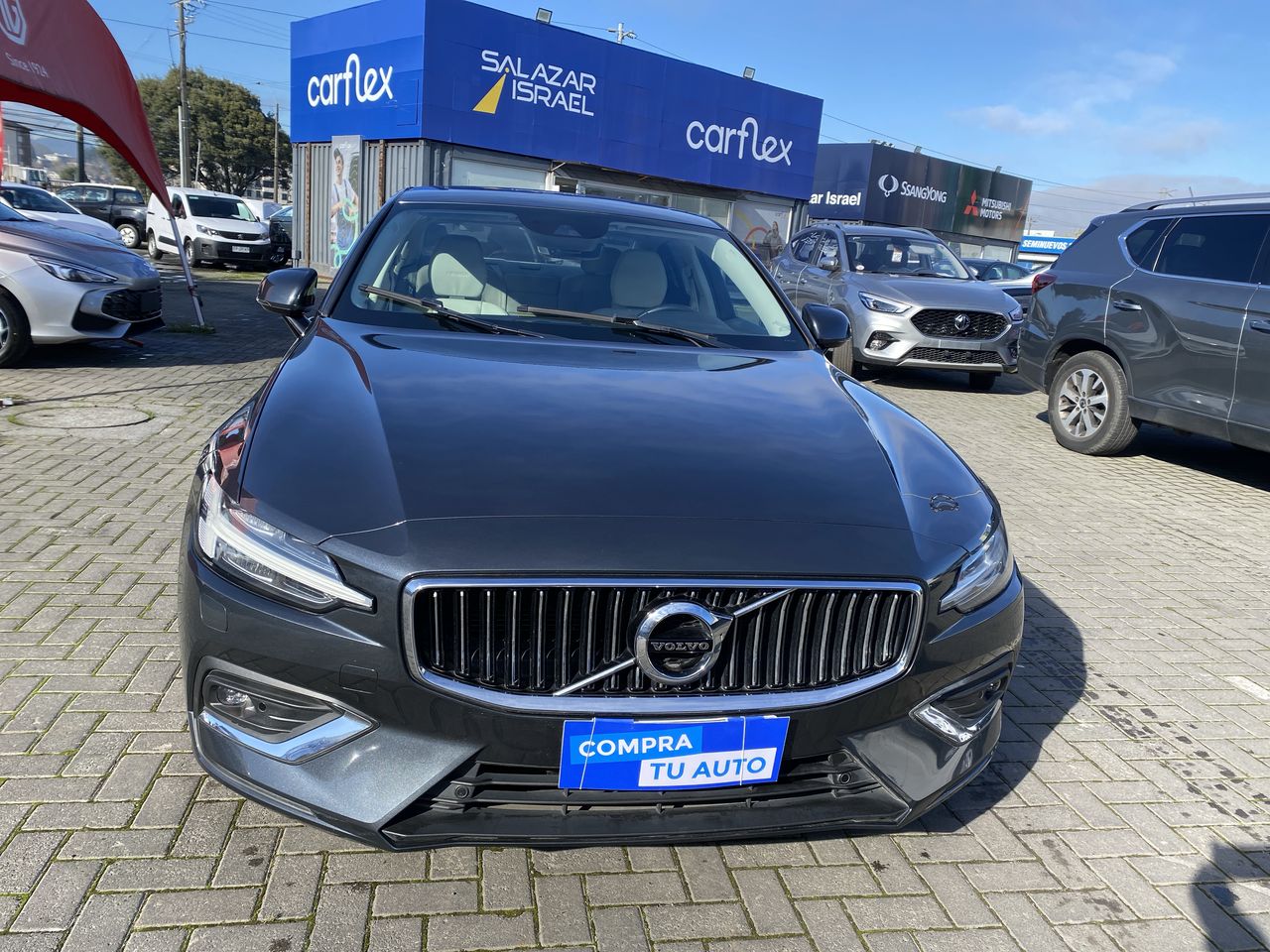 VOLVO - 2
