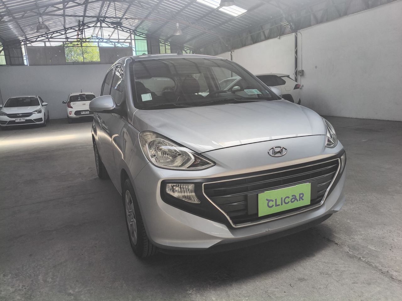HYUNDAI - 2