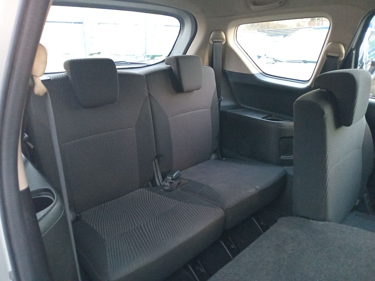 Suzuki Ertiga — foto 28 de 28