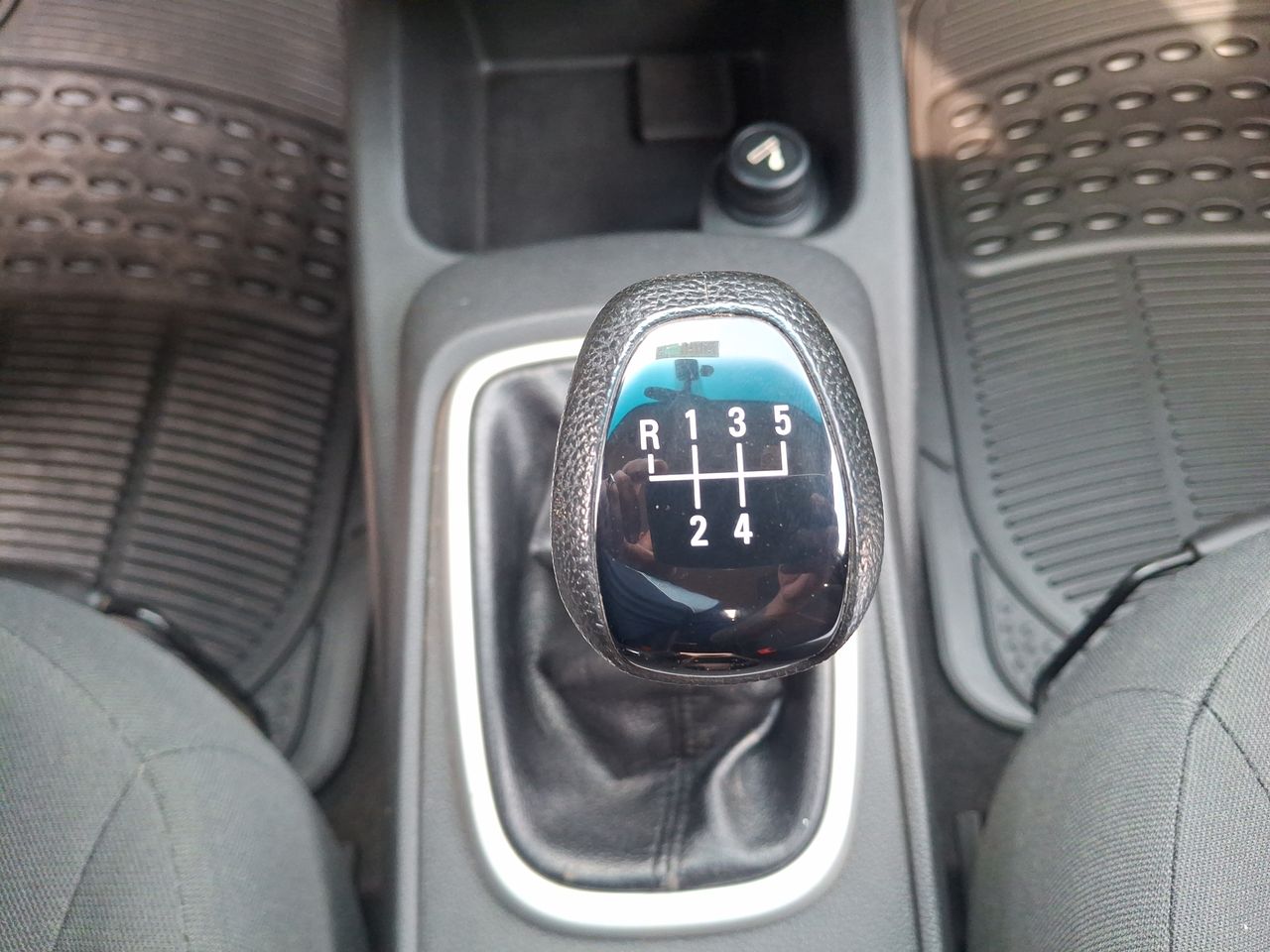 CHEVROLET - 28