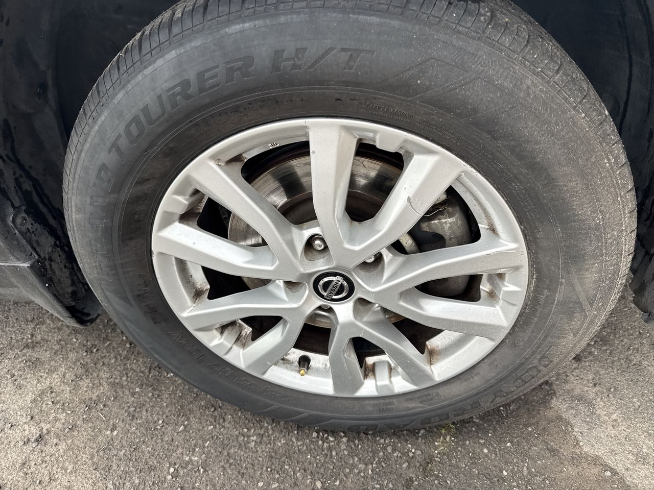 Nissan X-Trail — foto 18 de 35