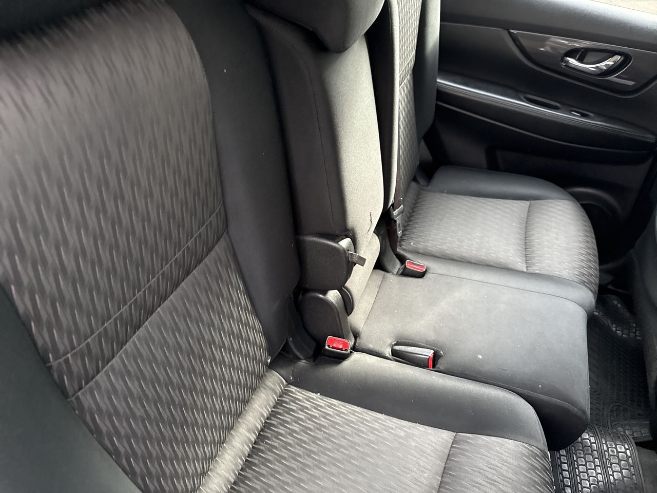 Nissan X-Trail — foto 34 de 35