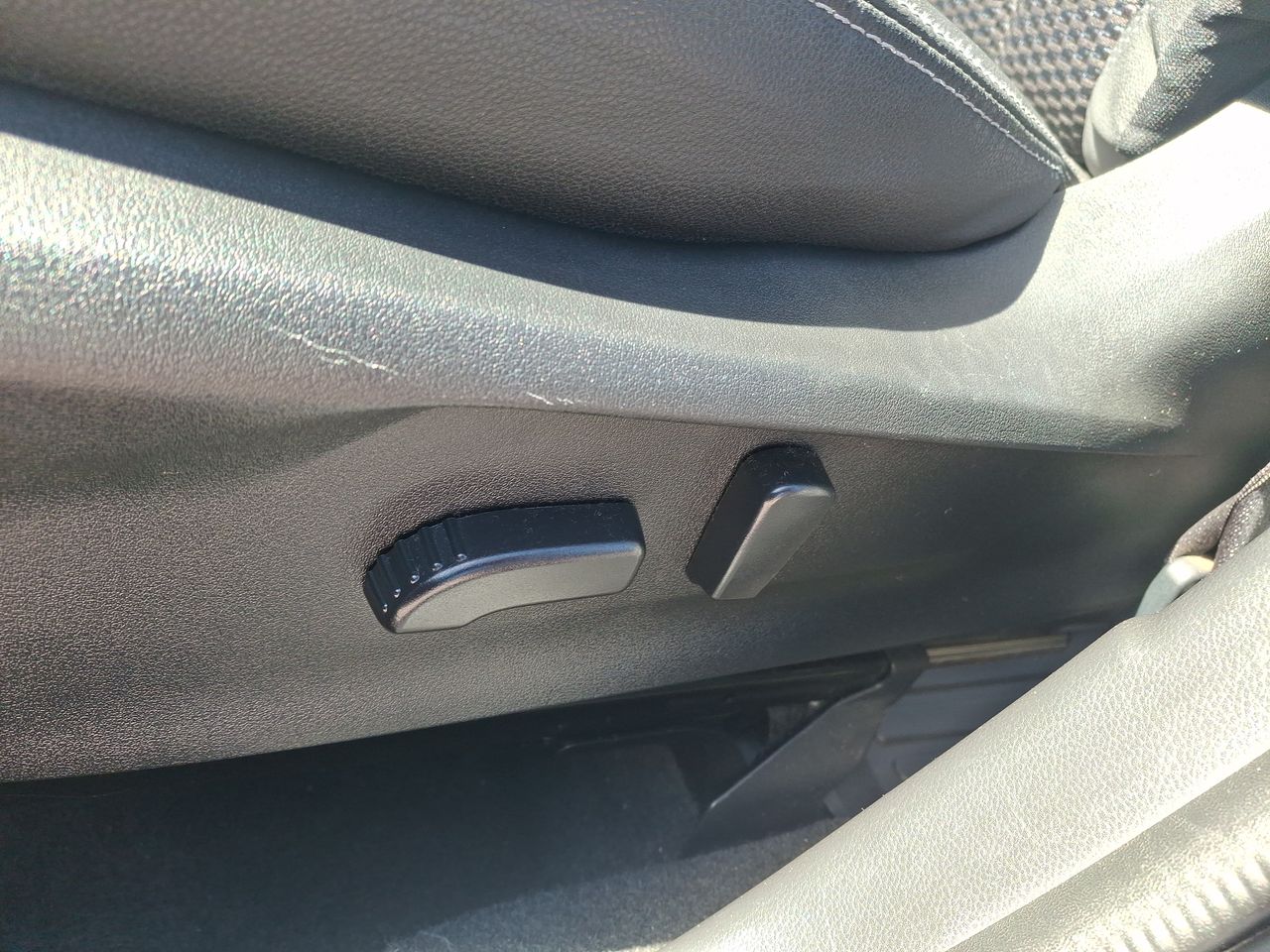 Subaru Forester — foto 22 de 34
