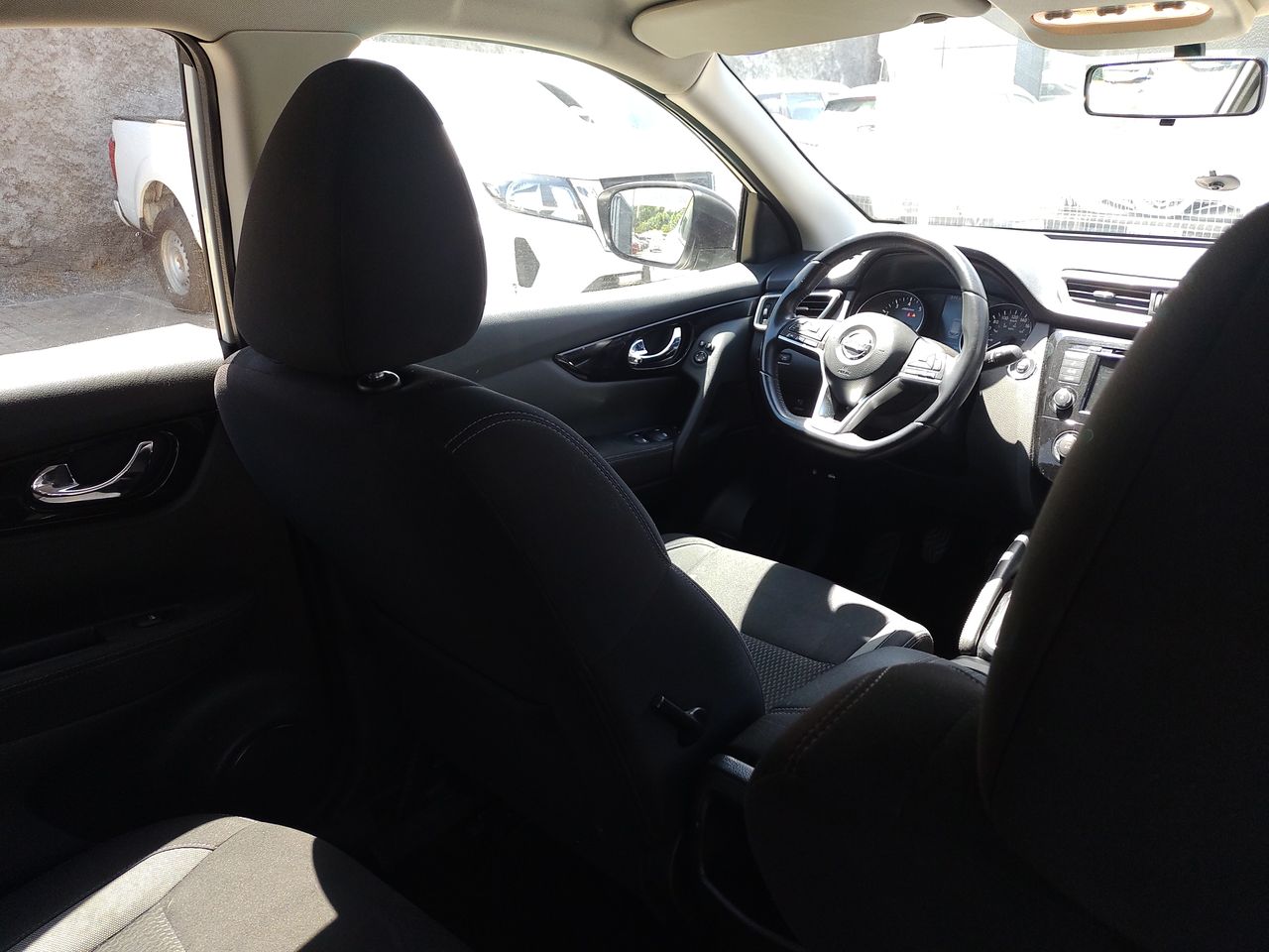 NISSAN - 19