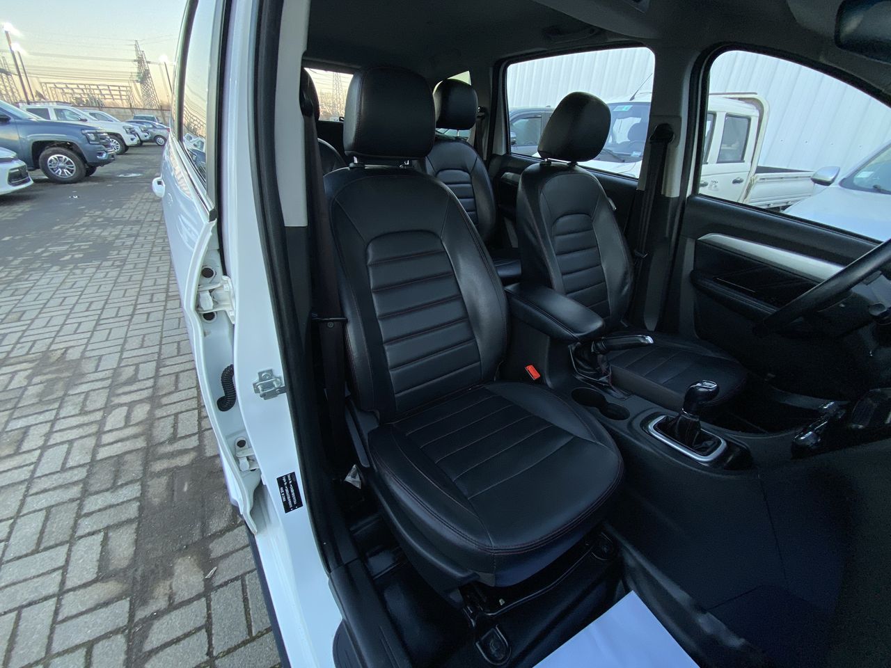 CHERY - 32