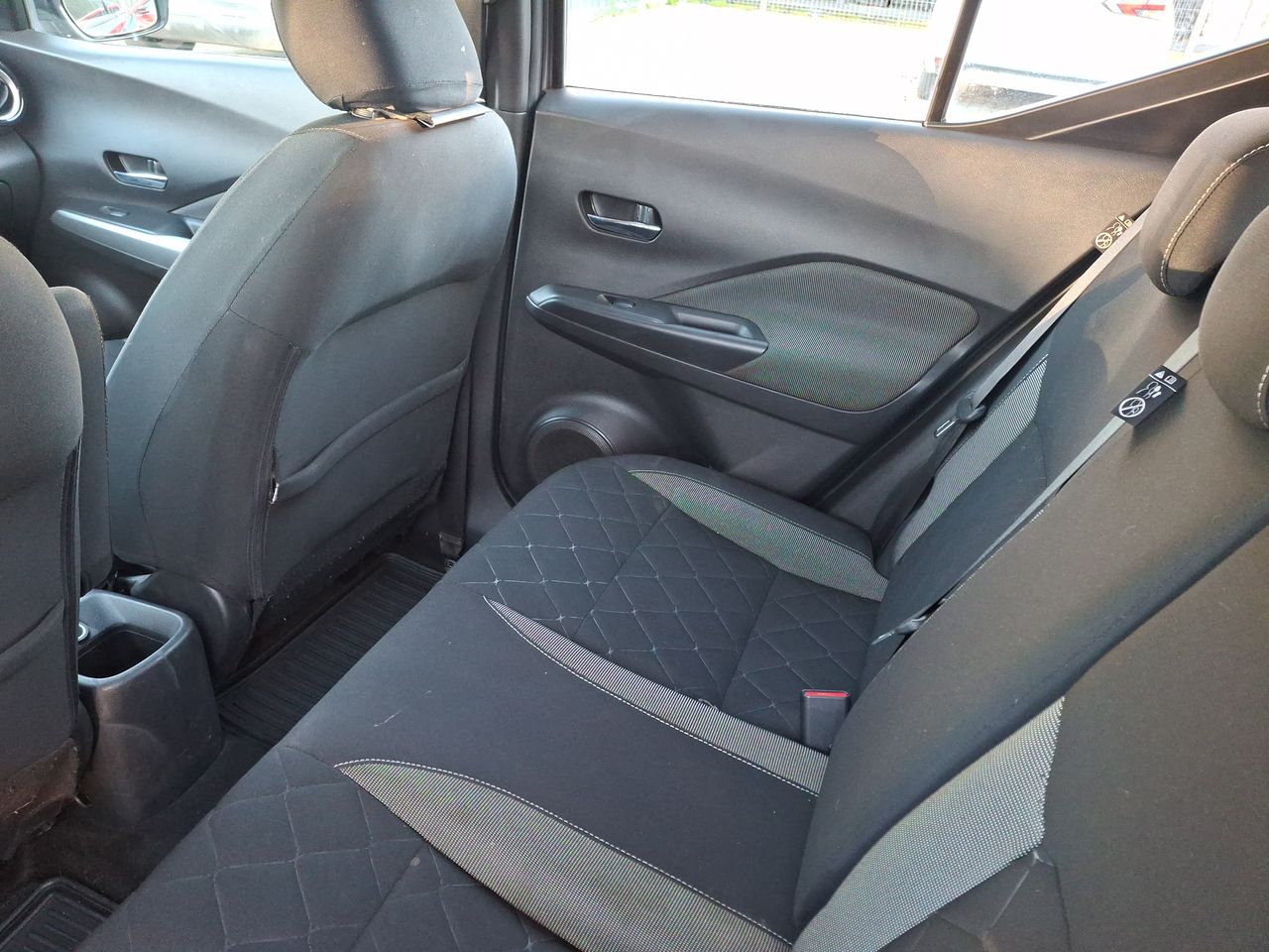 Nissan Kicks — foto 11 de 35