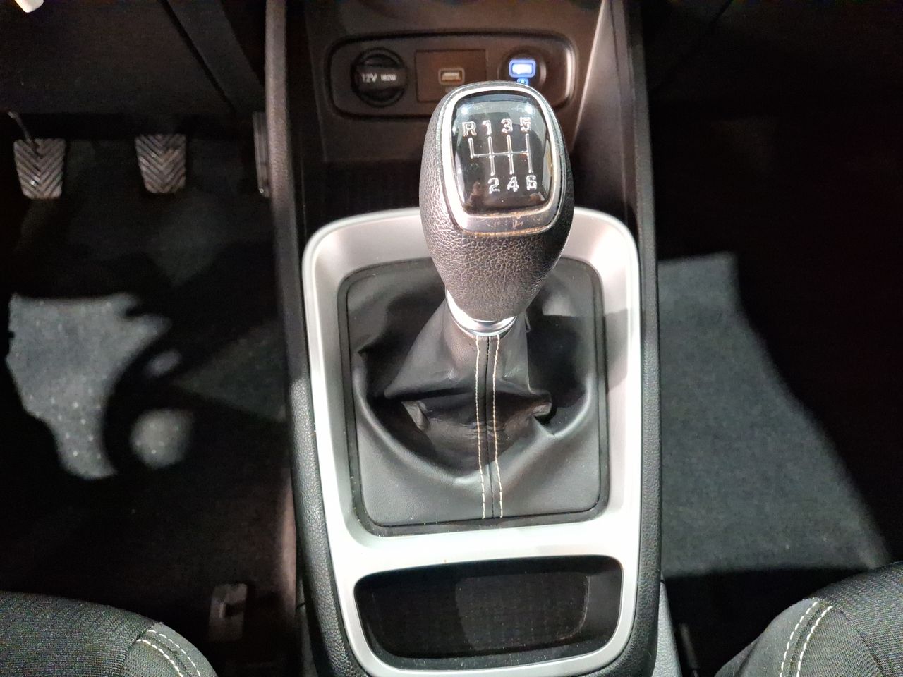 HYUNDAI - 29