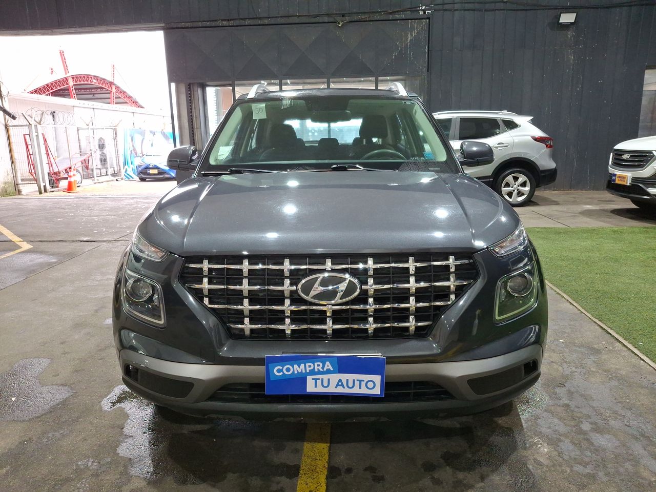 HYUNDAI - 2