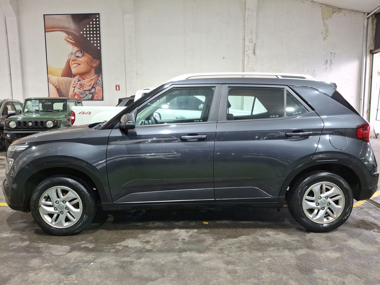 HYUNDAI - 4