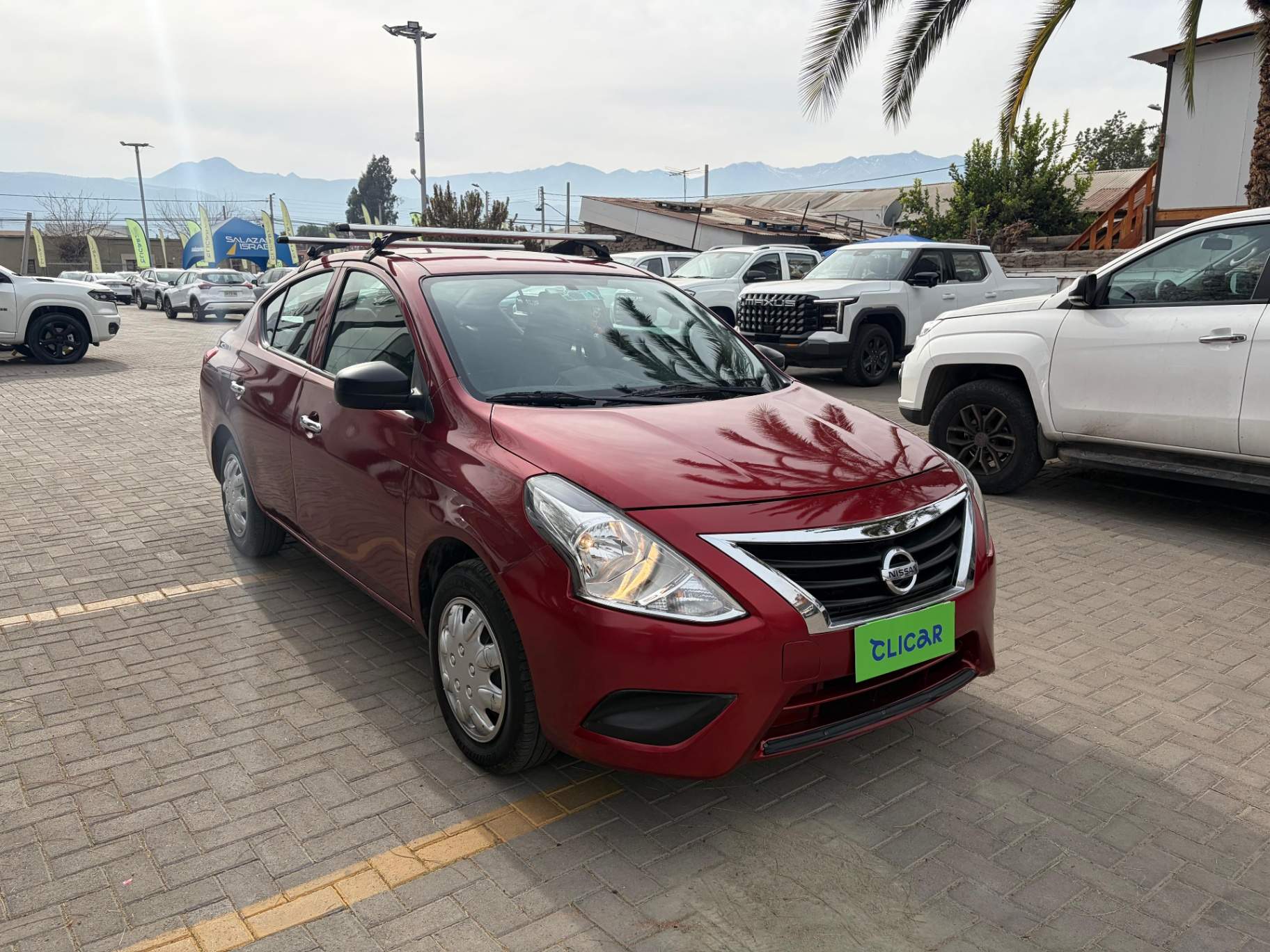 NISSAN