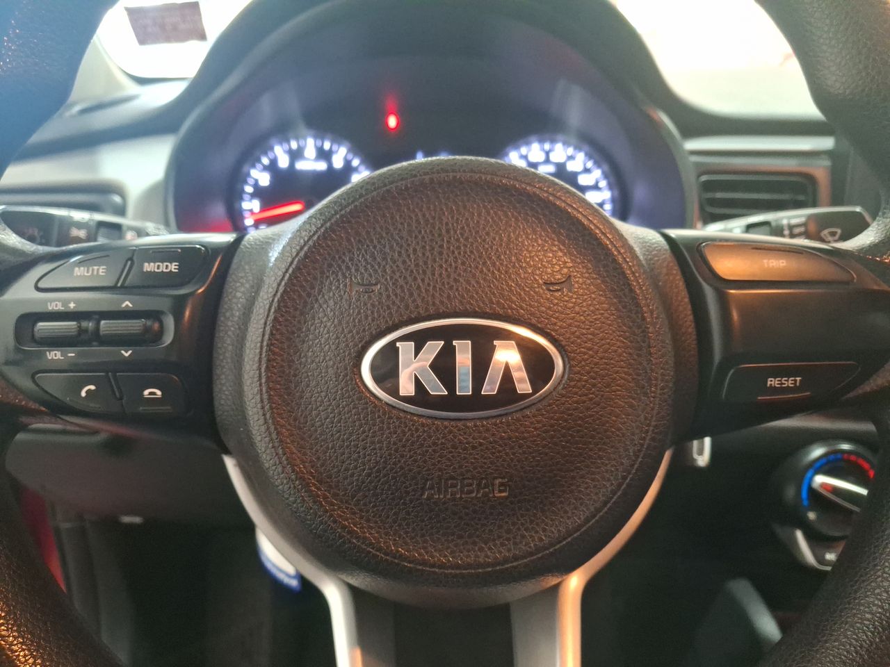 KIA - 26