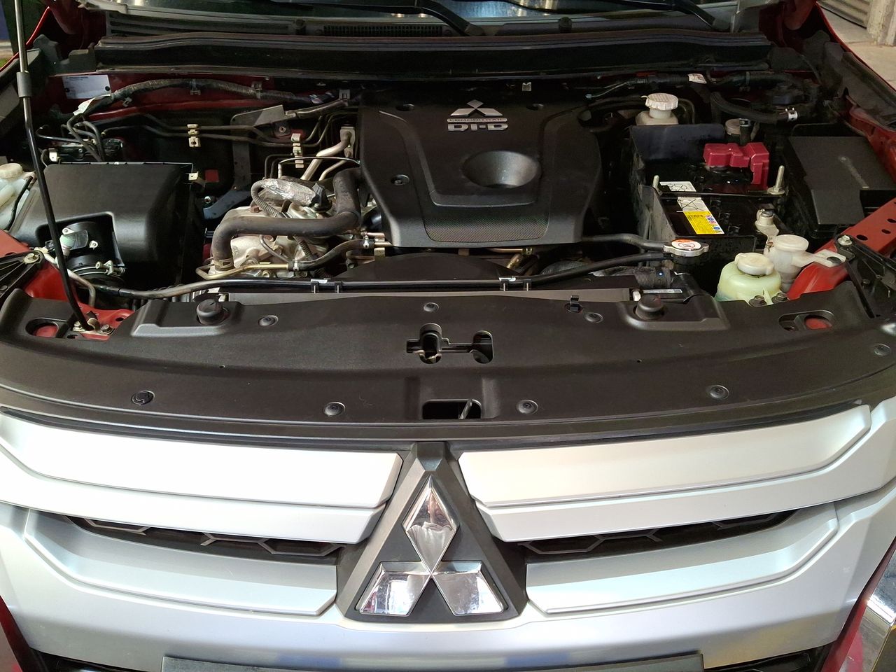 MITSUBISHI - 18
